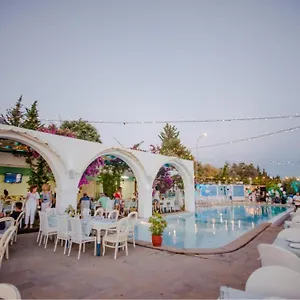 Drymades Resort Dhermi